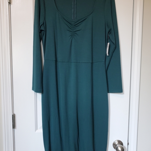 🎉Old Navy Square Neck Dress - Picture 2 of 7